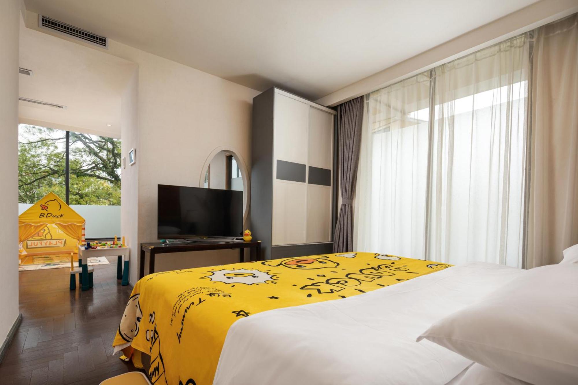Guilin Heshe Lakeside Resort-Free Pick Up Service Stay Two Nights ภายนอก รูปภาพ