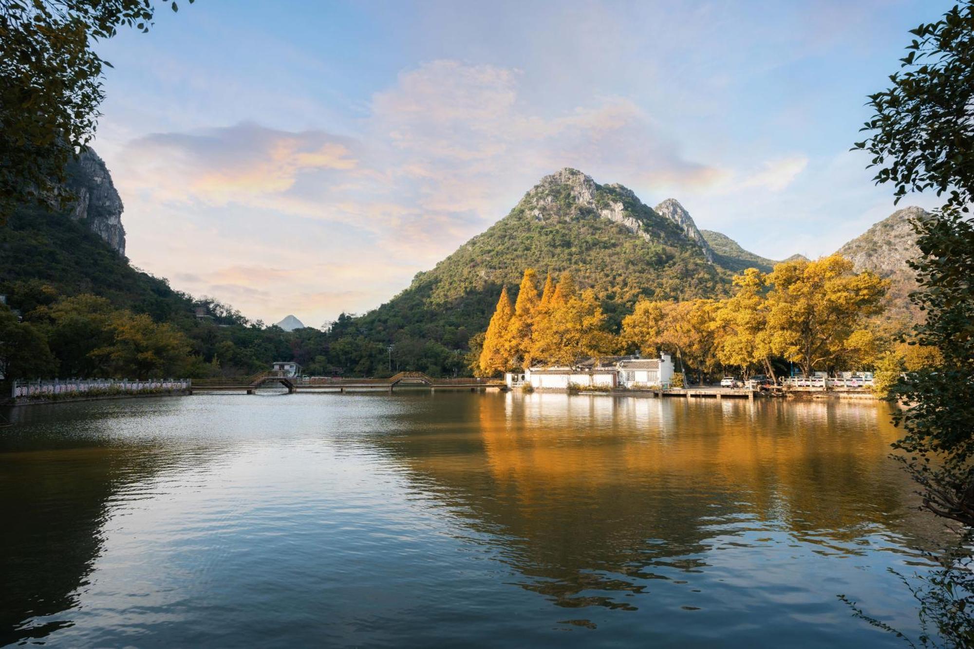 Guilin Heshe Lakeside Resort-Free Pick Up Service Stay Two Nights ภายนอก รูปภาพ